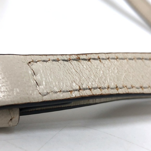 GUCCI Authentic White Shoulder Bag - Picture 9 of 16